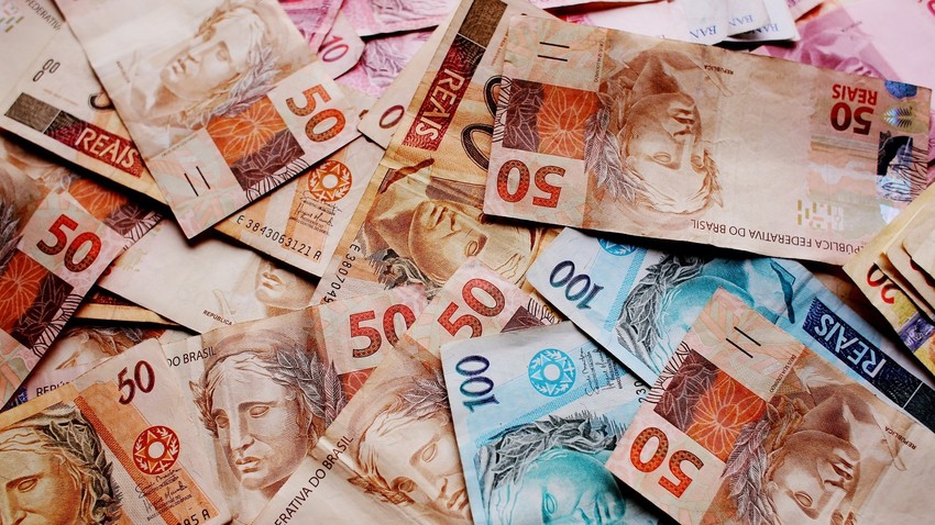 Auxílio emergencial de R$ 600 ao trabalhador informal ainda não foi liberado